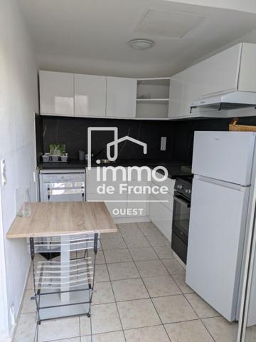 A LOUER T2 de 36m2 avec cour privative