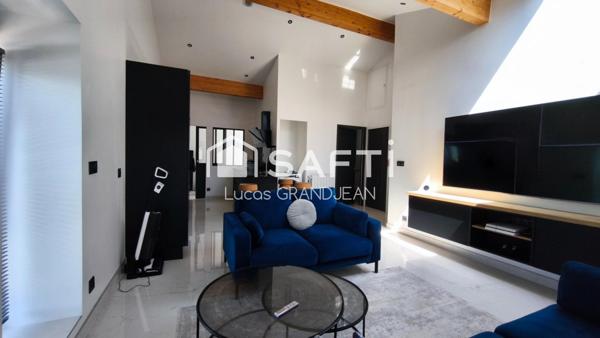 Immeuble Rénové en Monopropriété / Deux Appartements