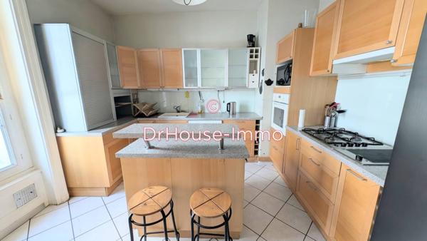 Appartement à vendre 7 pièces de 197 m²