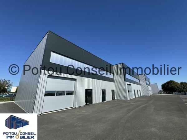 BATIMENT NEUF DE 301m2 AJUSTABLE ZONE MENDES FRANCE NIORT CHAURAY