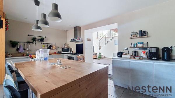 A Vendre Maison 3 Chambres Renovee avec Jardin Secteur Cazeres, Charme, Confort et Volumes !