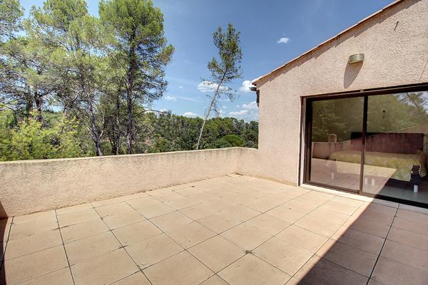 EXCLUSIVITÉ A VENDRE Maison TARADEAU 167 m² sur un terrain de 5374m² - PISCINE - GARAGE - VERANDA