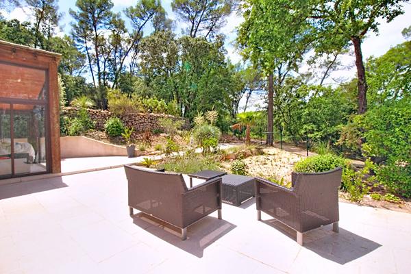 EXCLUSIVITÉ A VENDRE Maison TARADEAU 167 m² sur un terrain de 5374m² - PISCINE - GARAGE - VERANDA