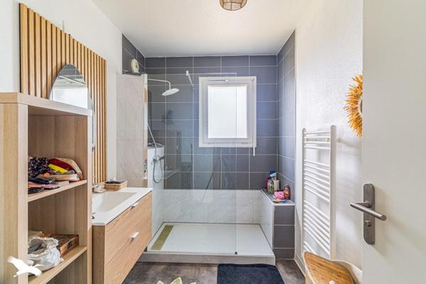 Appartement à vendre |  Eysines |  2 pièces | 48 m²