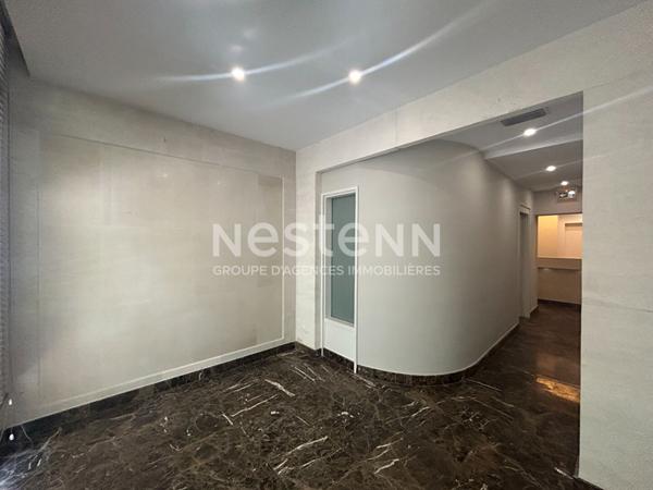 Bureaux (modifiable en habitation) 150m² avec PARKING - Grand standing au coeur d'Avignon intra-muros