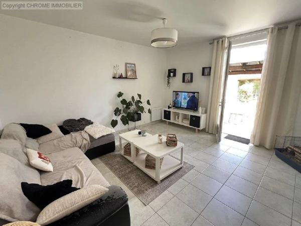 Vente                                                      Maison
                        
                     6 pièces                      144 m2                     à Marmande