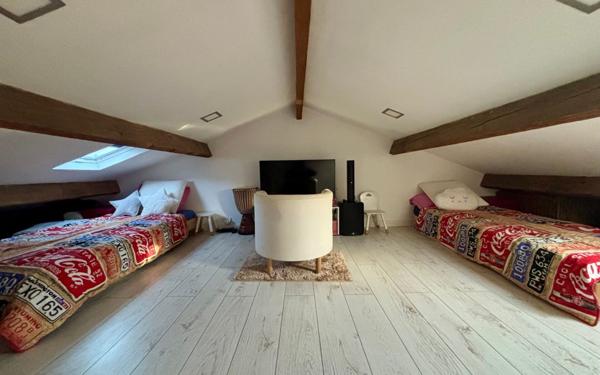 Appartement à vendre    3 pièces • 59 m2 Toulon