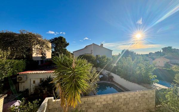 Appartement à vendre    3 pièces • 59 m2 Toulon