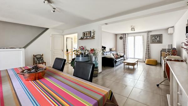 Vente Maison113,5 m² - 6 Pièces - CHEVRY COSSIGNY (77173)