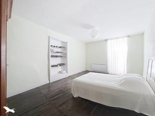 Maison à vendre 234 300 € Vanxains 6 p 170 m² DPE D