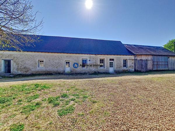 À vendre - Maison individuelle, 5 pièces située à Noyant-Villages (49490)