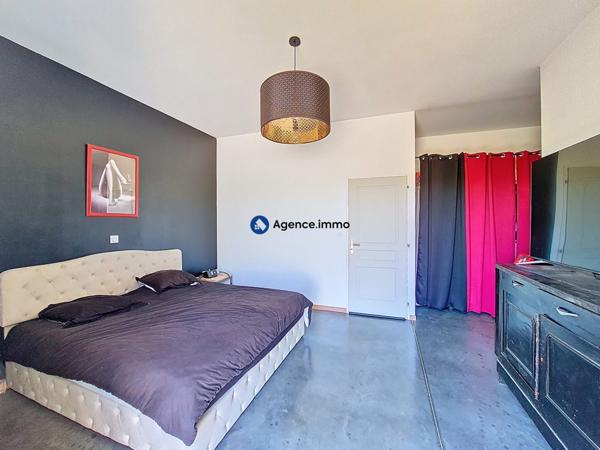 À vendre - Maison individuelle, 5 pièces située à Noyant-Villages (49490)