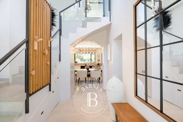 Aix-en-Provence, Maison 5 Chambres -  250 m² à vendre