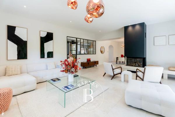Aix-en-Provence, Maison 5 Chambres -  250 m² à vendre