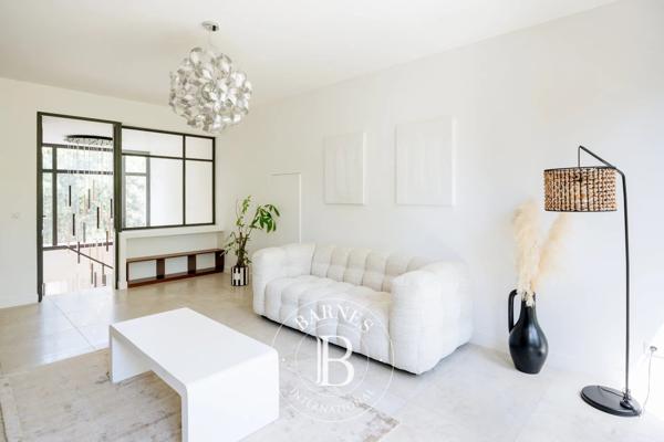 Aix-en-Provence, Maison 5 Chambres -  250 m² à vendre