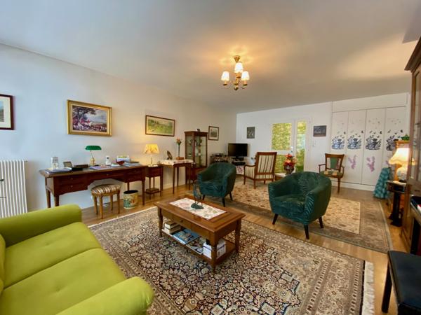 Appartement 2 pièce(s) 1 chambre(s) 80 m²