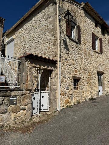Maison de village Barjac 7 pièce(s) 128 m2