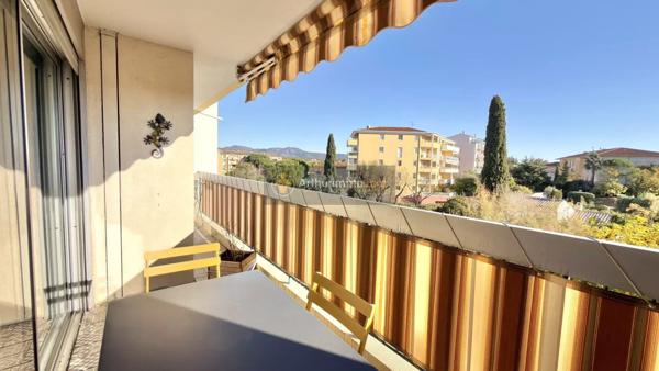 Vente Appartement 3 pièces 71 m2 à Fréjus