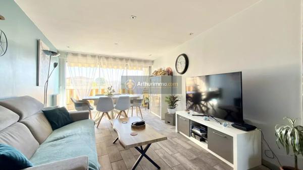 Vente Appartement 3 pièces 71 m2 à Fréjus