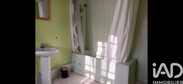 Maison à vendre 5 pièces 141 m² Montholon