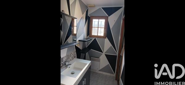 Maison à vendre 5 pièces 141 m² Montholon