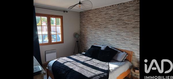 Maison à vendre 5 pièces 141 m² Montholon