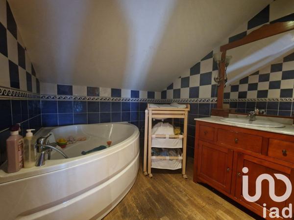 Maison à vendre 6 pièces 140 m² Sainte-Hermine