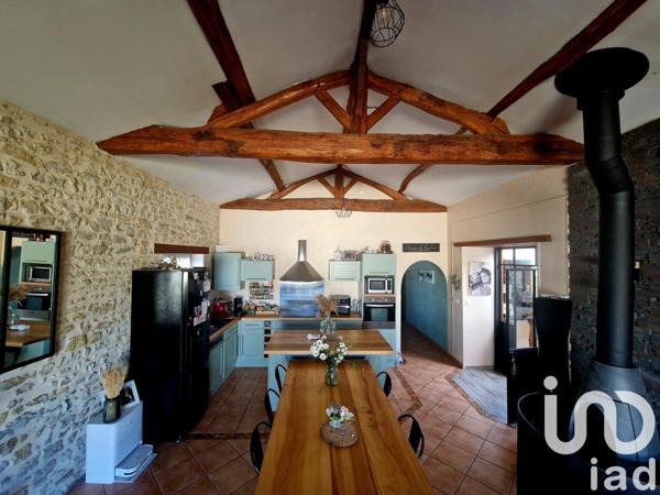 Maison à vendre 6 pièces 140 m² Sainte-Hermine