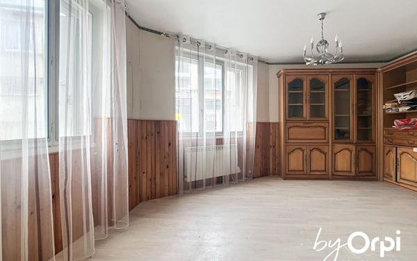 Maison à vendre    4 pièces • 83,73 m2 Saint-Gervais-d'Auvergne