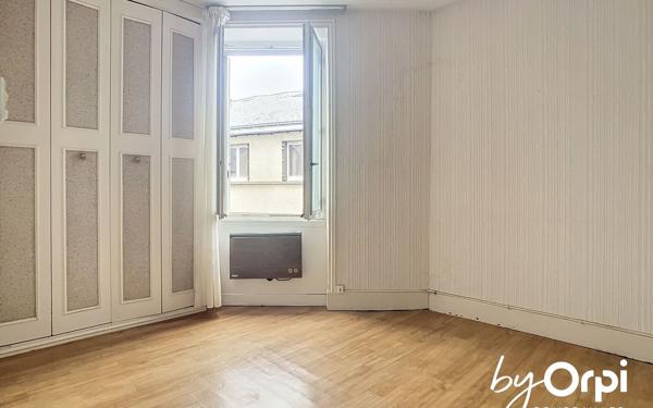 Maison à vendre    4 pièces • 83,73 m2 Saint-Gervais-d'Auvergne