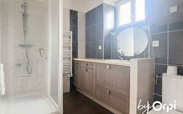 Maison à vendre    4 pièces • 83,73 m2 Saint-Gervais-d'Auvergne