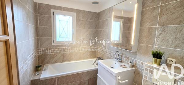 Maison à vendre 5 pièces 111 m² La Crau