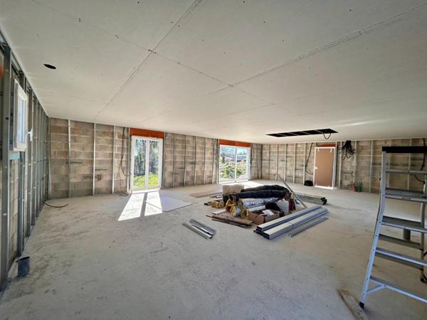 A vendre, maison de plain-pied, neuve, secteur TRELISSAC 24750