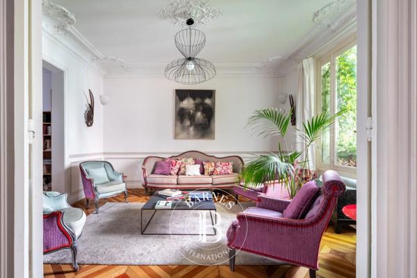 Paris 15ème, Appartement 6 Chambres -  291 m² à vendre