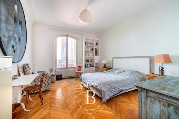 Paris 15ème, Appartement 6 Chambres -  291 m² à vendre