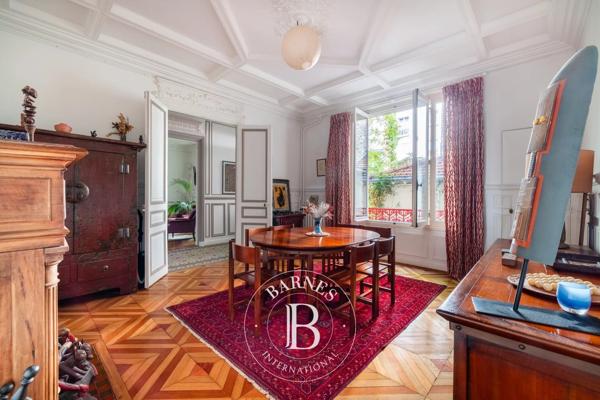 Paris 15ème, Appartement 6 Chambres -  291 m² à vendre