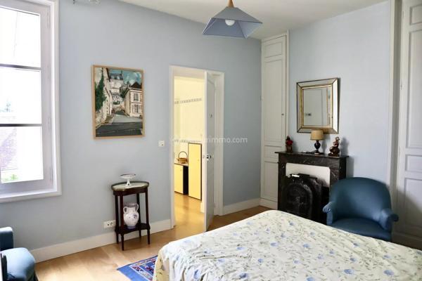 Vente Maison de ville 10 pièces 275 m2 à La Chartre-sur-le-Loir