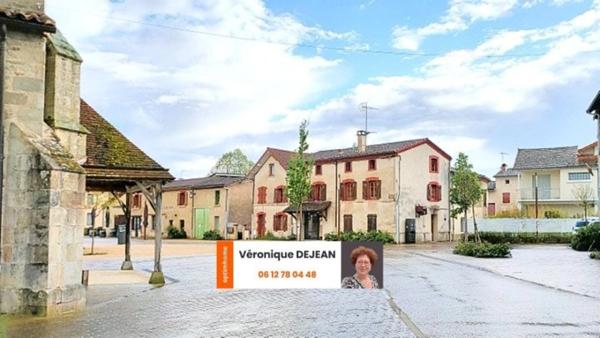 Maison à vendre - 7 pièces - ORLEAT (63190) - avec Potentiel Commercial/Libéral