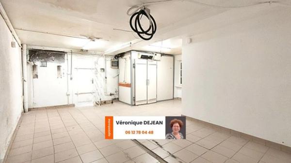 Maison à vendre - 7 pièces - ORLEAT (63190) - avec Potentiel Commercial/Libéral