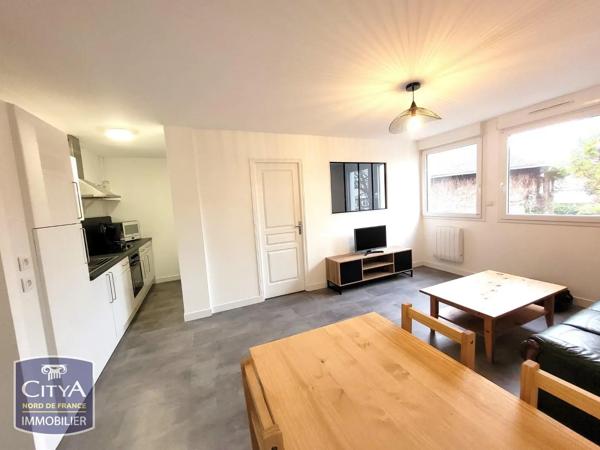 Appartement à louer 2 pièces 46.1m² Calais (62100)