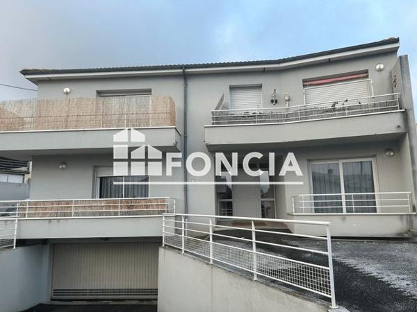 Location Appartement 2 pièces 48.47 m² - 32 RUE BOISSEJOUR Beaumont 63110