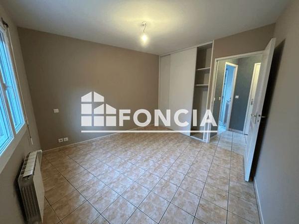 Location Appartement 2 pièces 48.47 m² - 32 RUE BOISSEJOUR Beaumont 63110