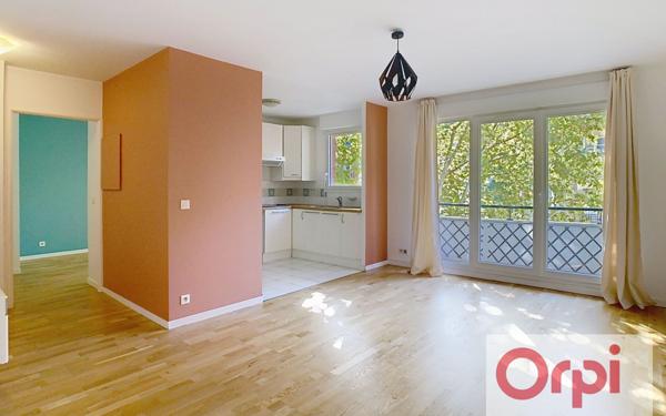 Appartement à vendre    2 pièces • 44,48 m2 Issy-les-Moulineaux