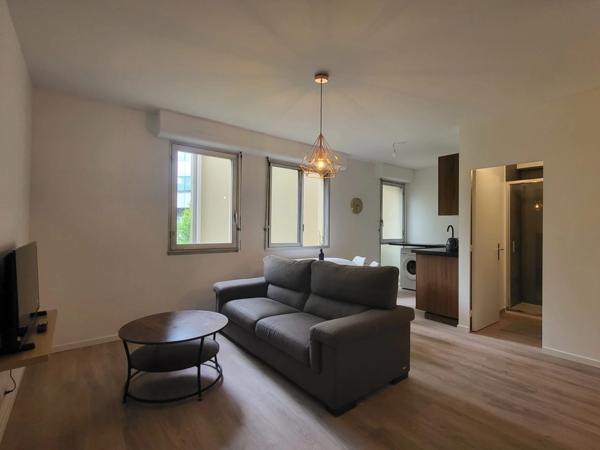 DIJON CENTRE TRES BEL APPARTEMENT DE TYPE 1 BIS DE 35.79 M2 RENOVE