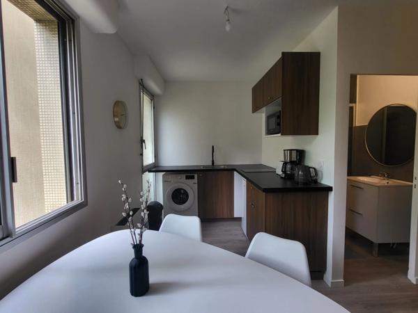 DIJON CENTRE TRES BEL APPARTEMENT DE TYPE 1 BIS DE 35.79 M2 RENOVE