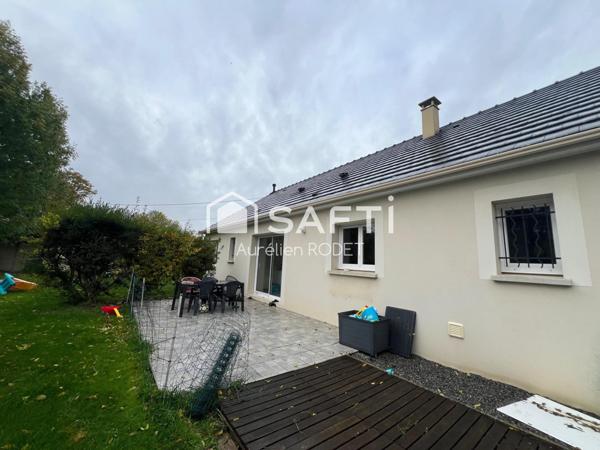 Pavillon de plain-pied, avec Hangar de 120m²