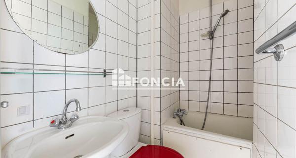 À vendre Studio 17.42 m² - Strasbourg 67000