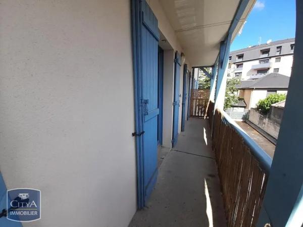 Appartement à louer 2 pièces 44.45m² Tarbes (65000)