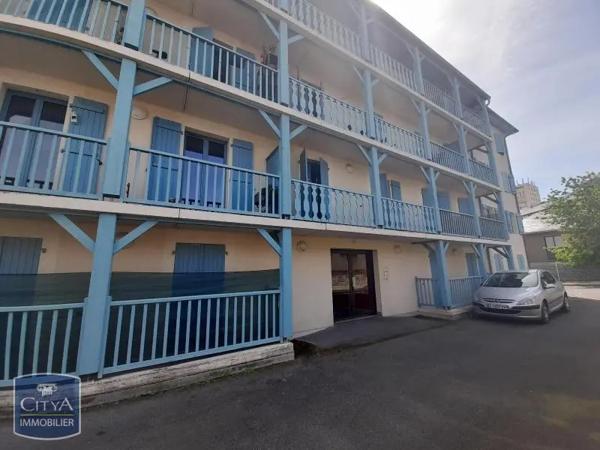 Appartement à louer 2 pièces 44.45m² Tarbes (65000)
