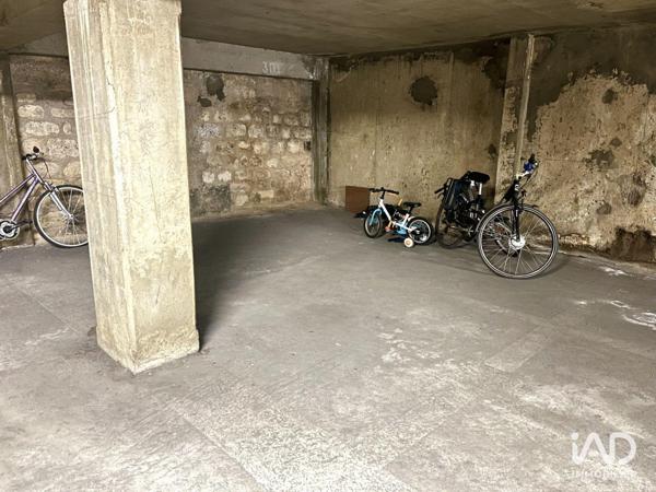 Location parking 20 m² Paris 14
